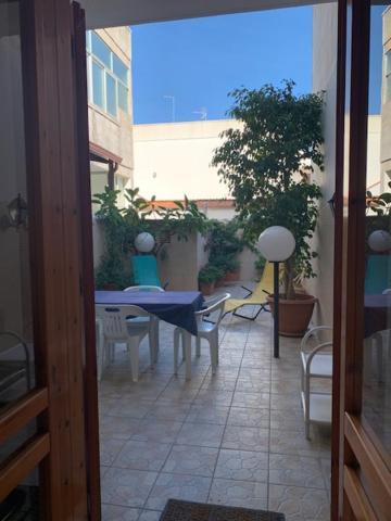 La Casa Del Sole Villa Torre dell'Orso Luaran gambar